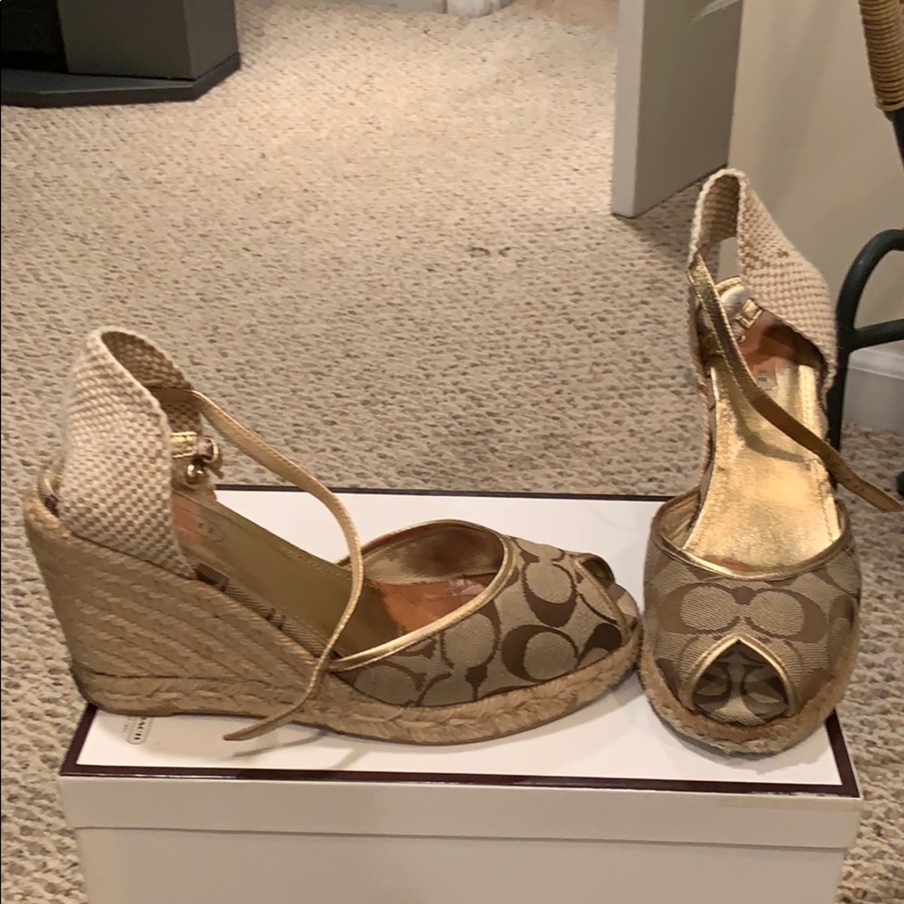 Coach classic wedge